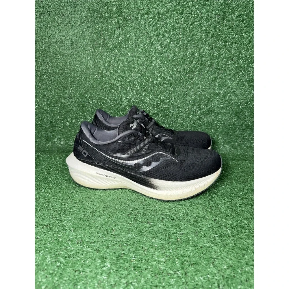 Saucony Triumph 20 Women Size 10 Wide Black White Running Shoes Comfort Sneakers